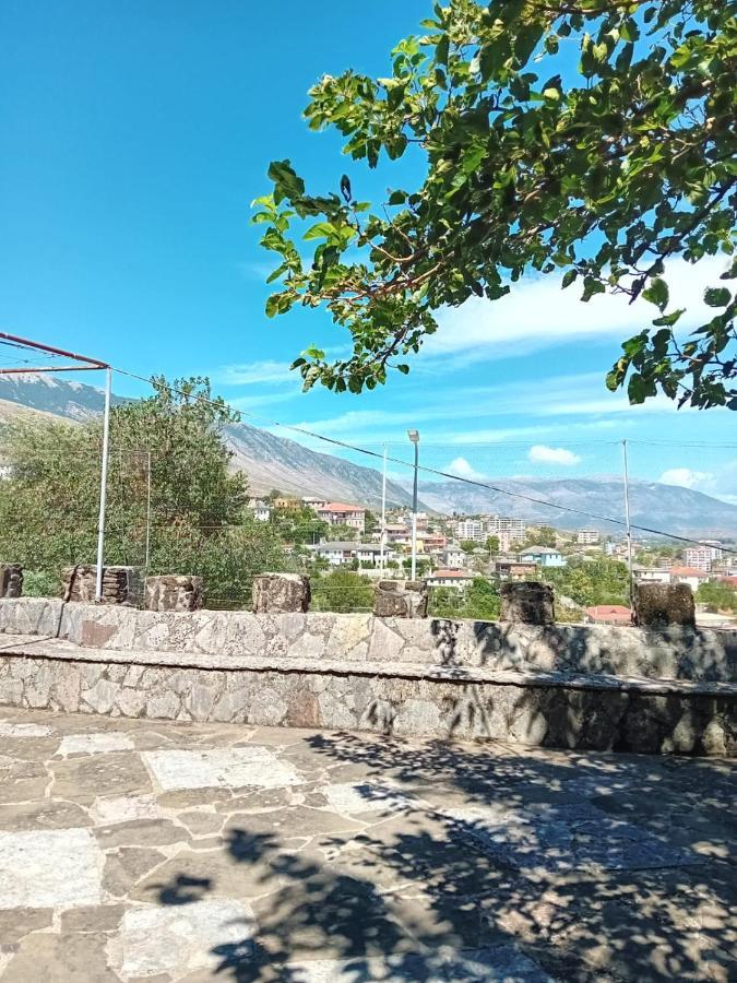 Stone Pazar Guest House Gjirokastër المظهر الخارجي الصورة